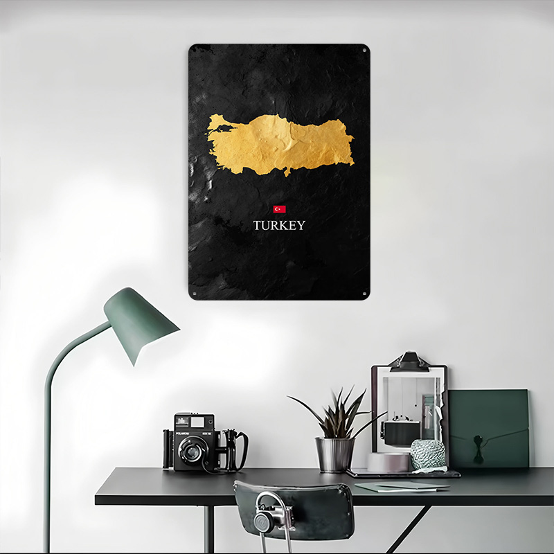 Golden Turkey Map on Black Bac - Background Retro Gaming recension och pris